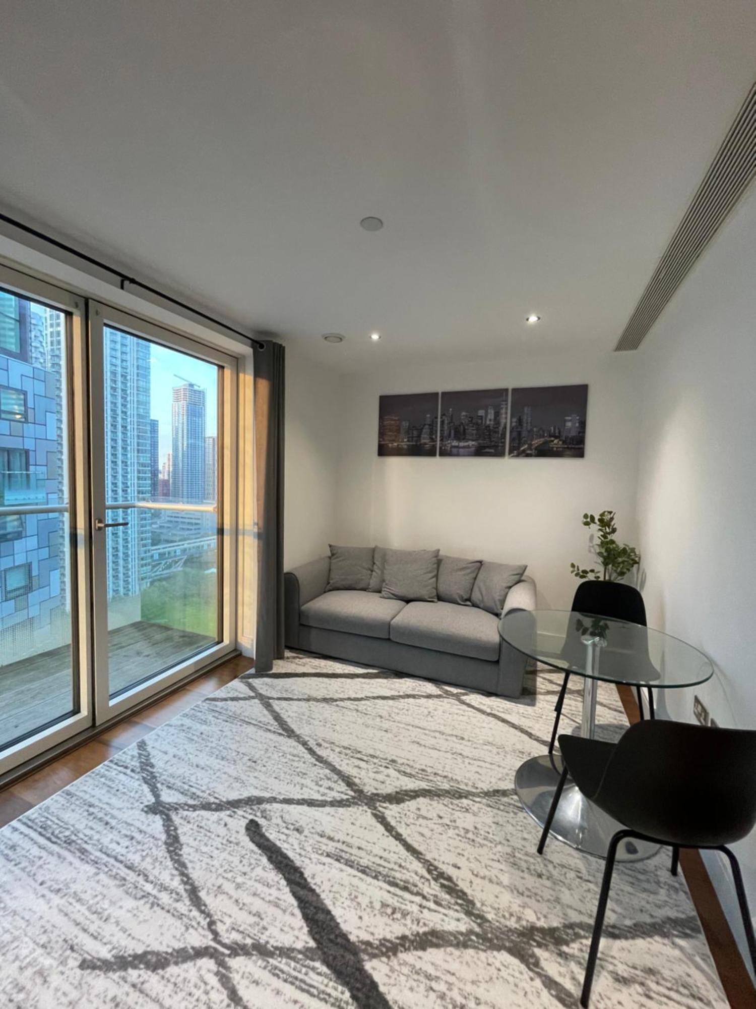 Apartment In Canary Wharf London Exteriör bild